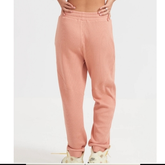 NWT $150 P.E. NATION Peach Bloom Waffle Rebound Track Pants Size  S Ombré Logo - Picture 9 of 9